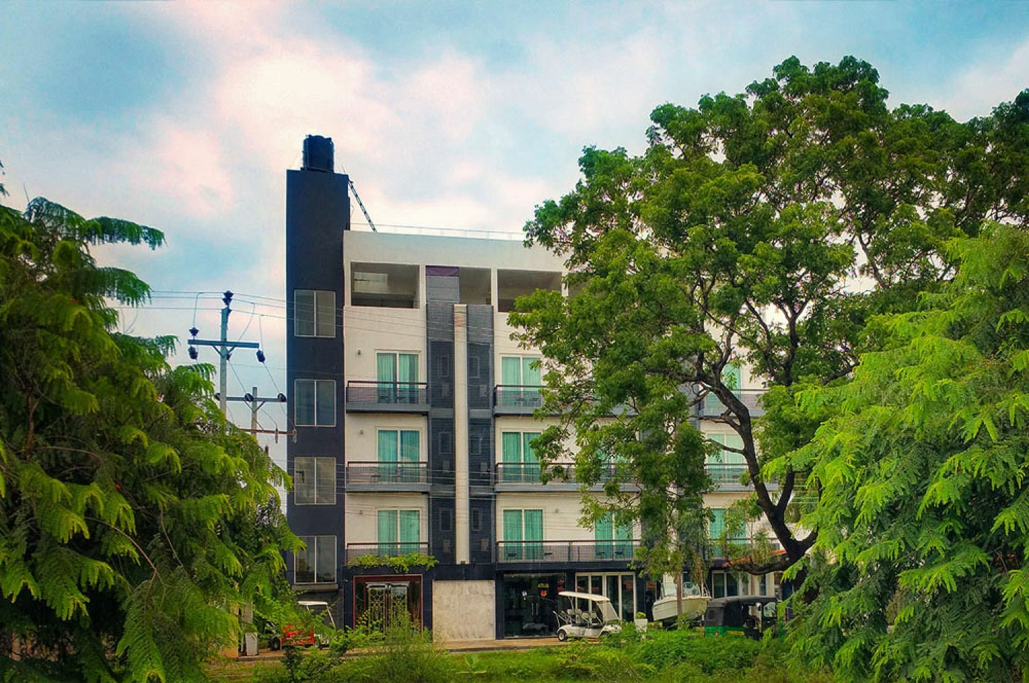 Hotel Earl'S Red Passikudah Exterior foto